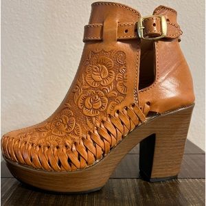 Huaraches mexican bootie shoes size 6.5